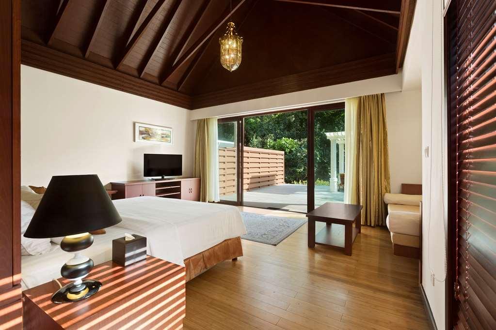 Furaveri Island Resort And Spa Muravandhoo Номер фото