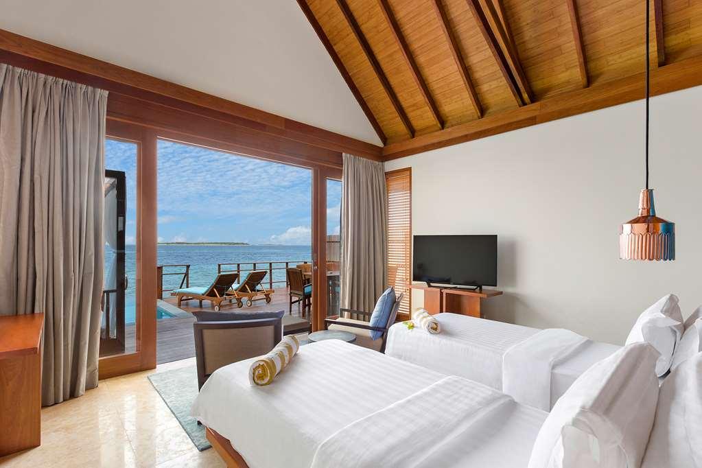 Furaveri Island Resort And Spa Muravandhoo Номер фото